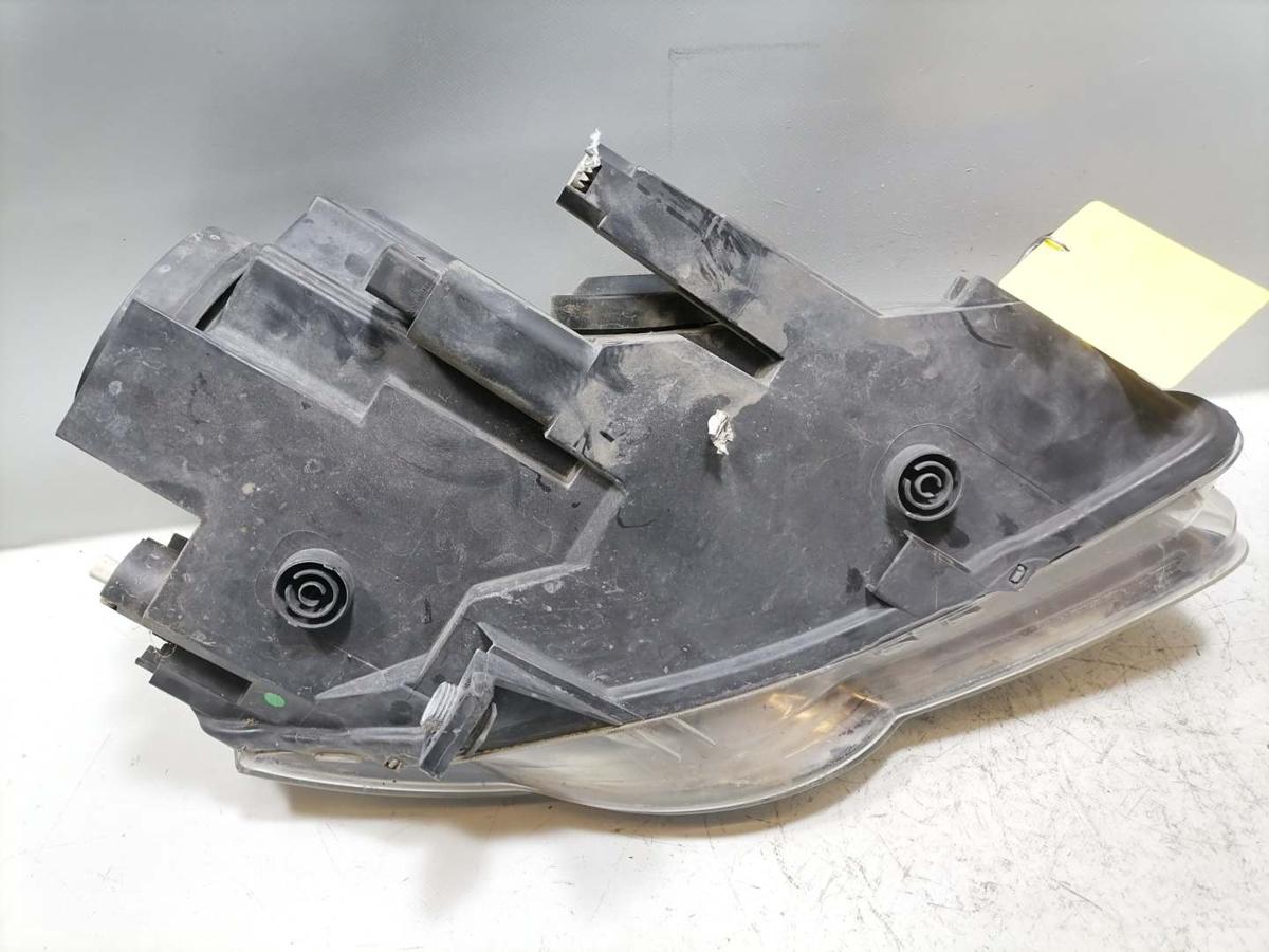 VW Passat 3C B6 Bj.2005 original Scheinwerfer vorn links Halogen